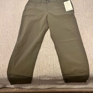lululemon athletica Men's Olive Chinos